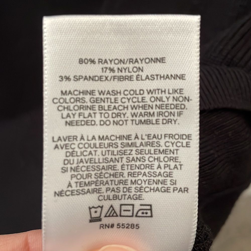 Express Sweater - Picture 4 of 4